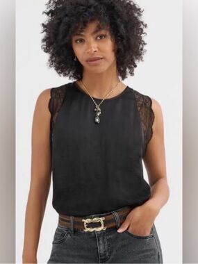 Cabi Veil Top size Large